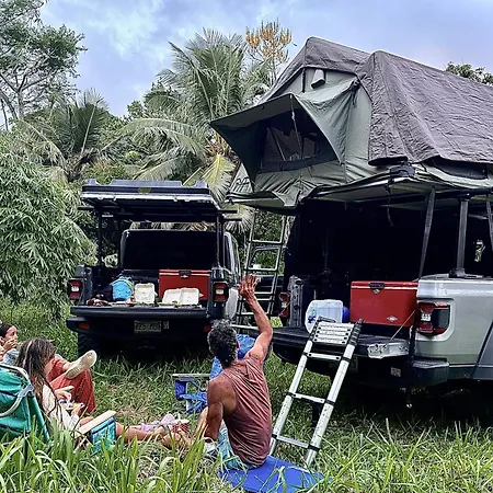 Embark On A Journey Through Maui With Aloha Glamp'S Jeep And Rooftop Tent Allows You To Discover Diverse Campgrounds, Unveiling The Island'S Beauty From Unique Perspectives Each Day Paia Esterno foto