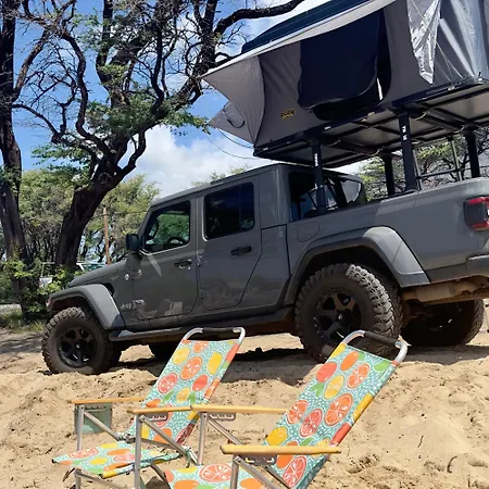 Embark On A Journey Through Maui With Aloha Glamp'S Jeep And Rooftop Tent Allows You To Discover Diverse Campgrounds, Unveiling The Island'S Beauty From Unique Perspectives Each Day Paia Esterno foto
